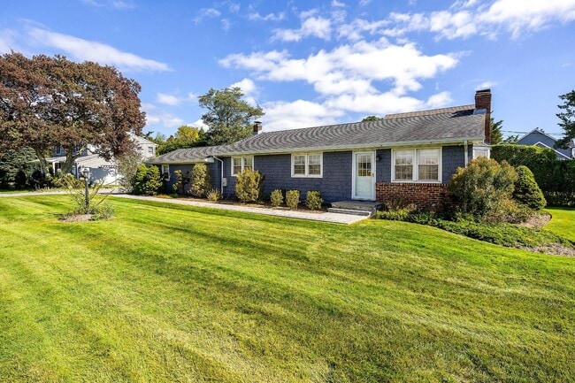 Photo - 66 Halsey Rd