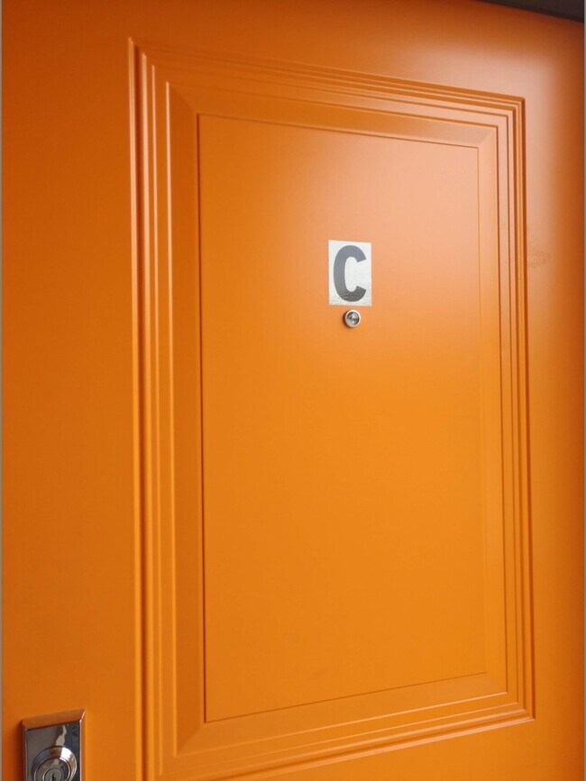 Photo - 1906 SE Tacoma St Unidad 8118-C