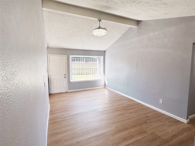 Photo - 5119 Prairie Ridge Rd