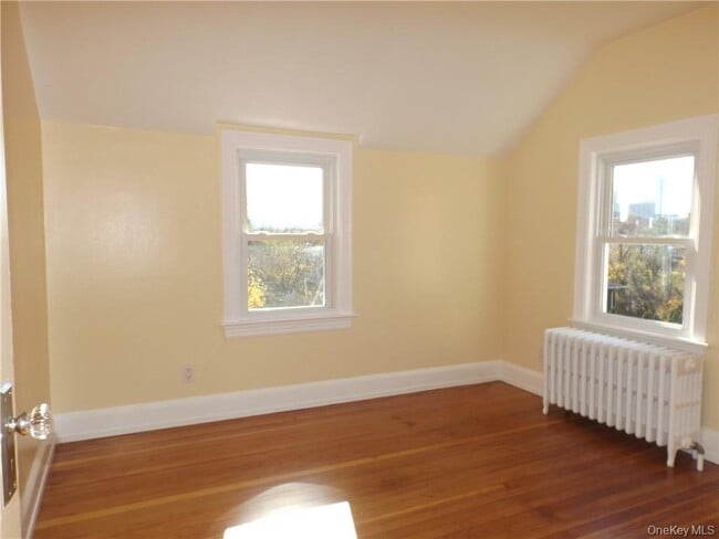 Photo - 24 Beechwood Ave