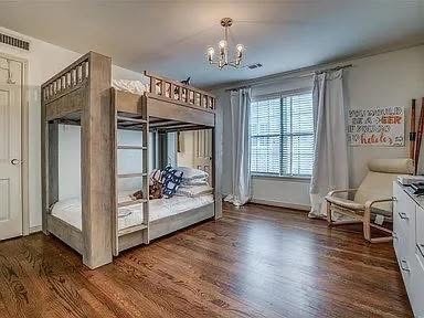 Photo - 4437 University Blvd (Dallas, TX)