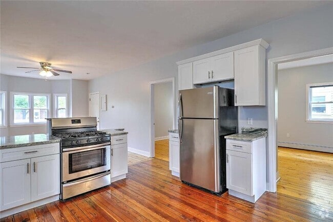 Building Photo - 50 Barton St Unit 1 Rental