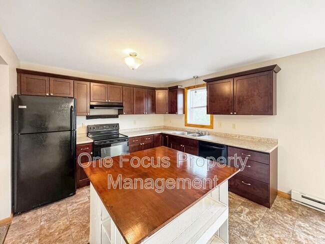 313 Van Horn Blvd