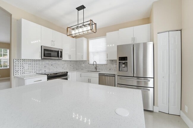 Photo - 1780 Pierside Cir