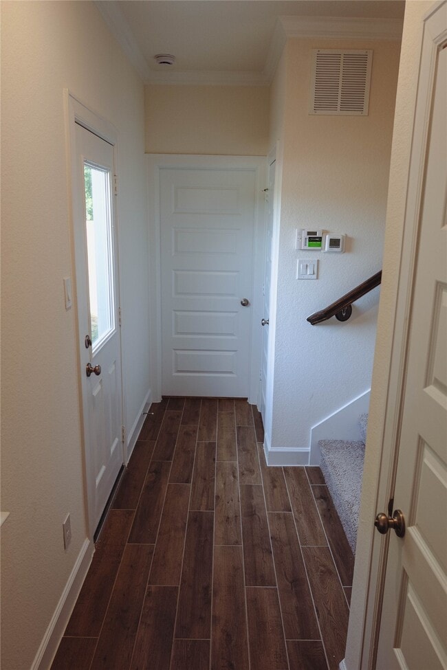 Photo - 3352 Vine Ter Trce