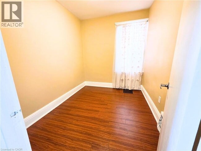 Photo - 214 Fairfield Ave