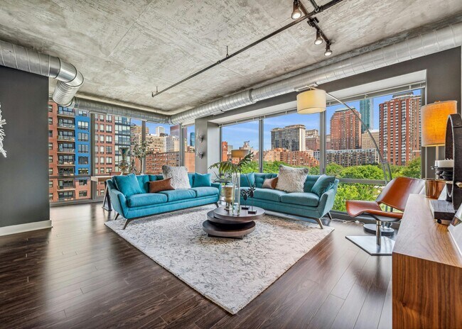 Building Photo - 800 S Clark St Unit 1510 Rental