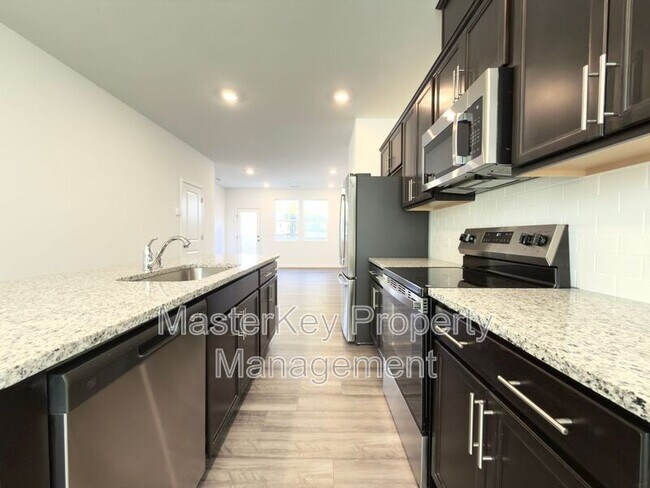 Photo - 1504 Crescent Townes Wy