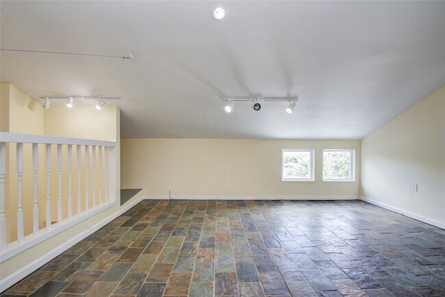 Photo - 5313 Palmetto St Unidad B