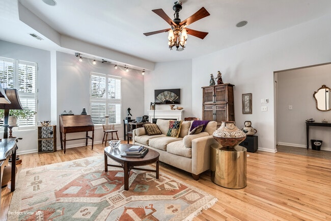 Photo - 4545 S Drexel Blvd Unit 2B