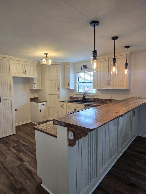 Photo - 206 Cooper St