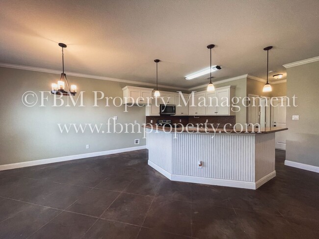 Photo - 307 Centennial Ave