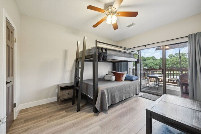 Photo - 500 River Rd Unit 106