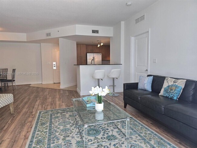 Photo - 7900 Harbor Island Dr Unidad 523