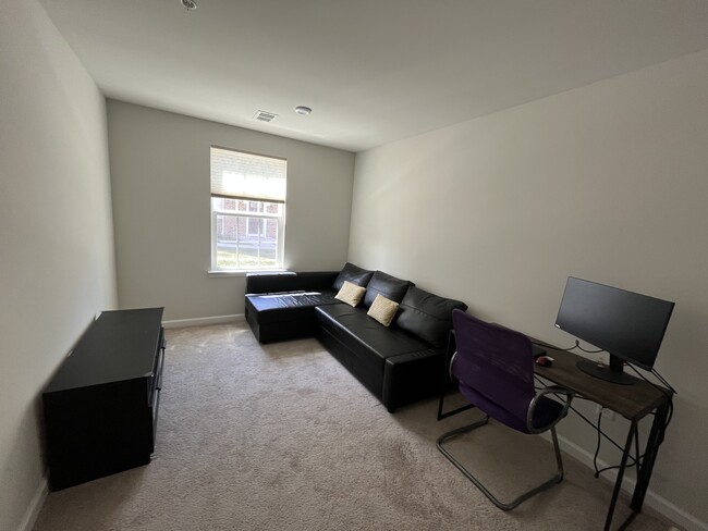 Photo - 221 Bamboo Dr