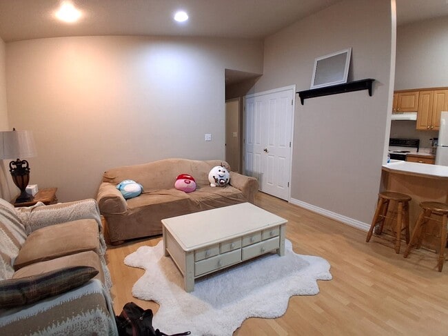 Photo - 1525 N 550 W