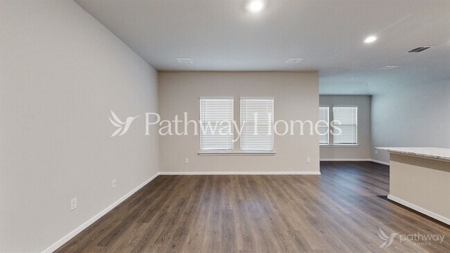 Photo - 1612 Vandemere Ct