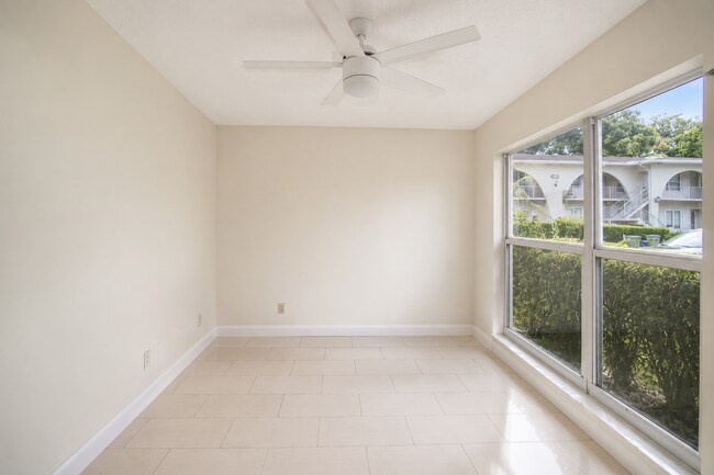 Photo - 13741 Flora Pl