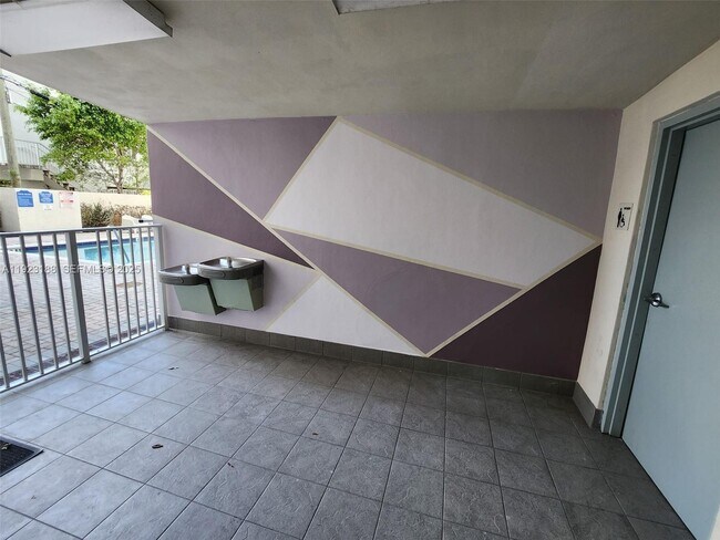 Photo - 120 SW 8th Ave Unit 802