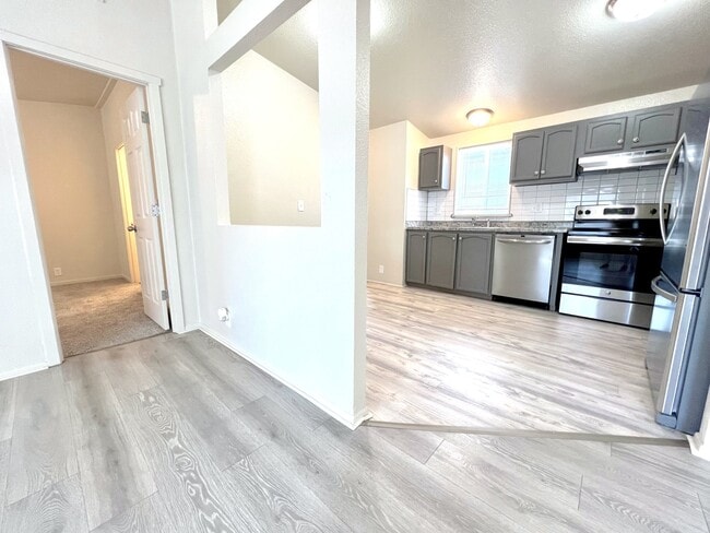Photo - 1124-1148 Willow St Unit 1128