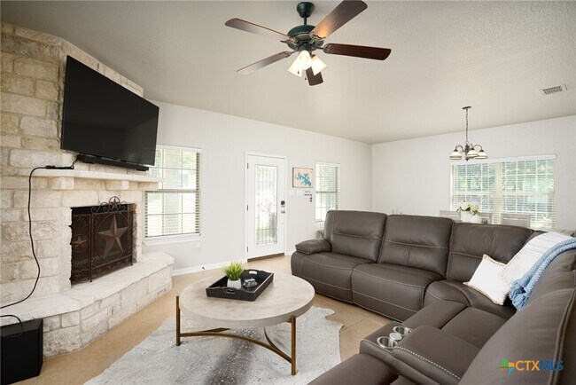 Photo - 1526 Bonnyview Dr