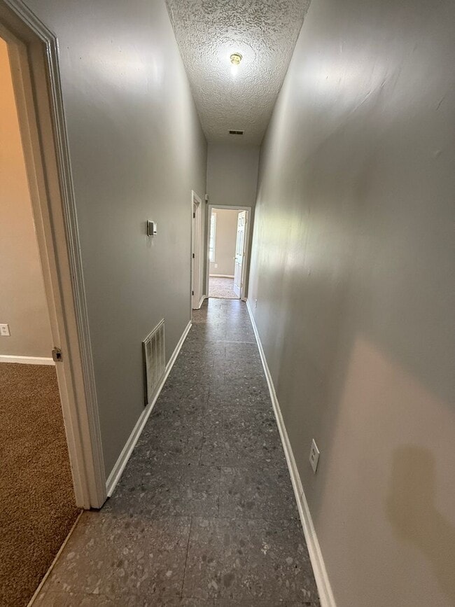 Photo - 3-BED 1-BATH SINGLE FAMILY HOME