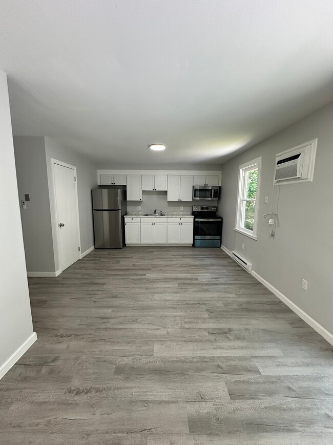 Photo - 70 Pond Meadow Rd