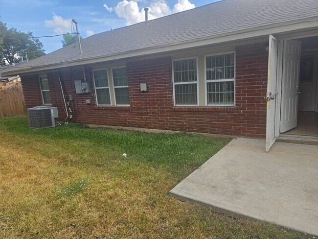 Photo - 4122 Beran Dr