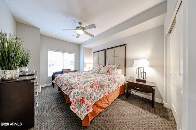 5450 E Deer Valley Dr Unit 1186