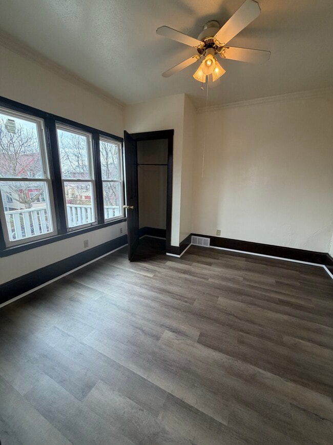 Photo - 3118 N 21st St Unit Upper