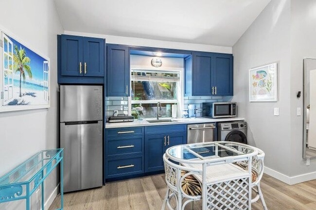 Photo - 72 S Ocean Blvd