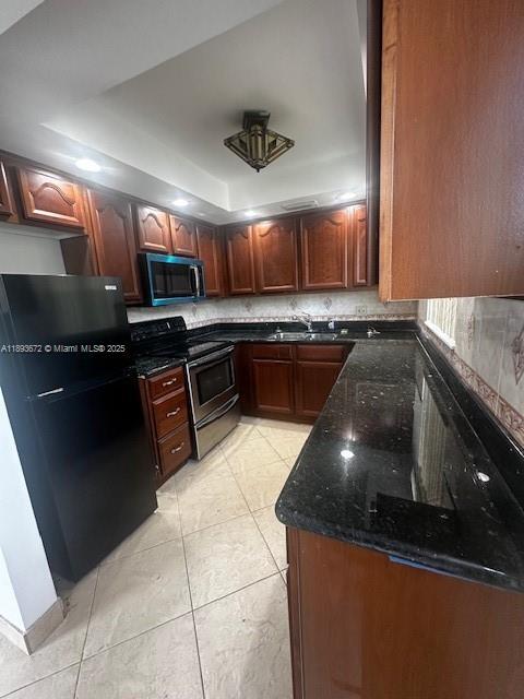 Photo - 182 Dorset E