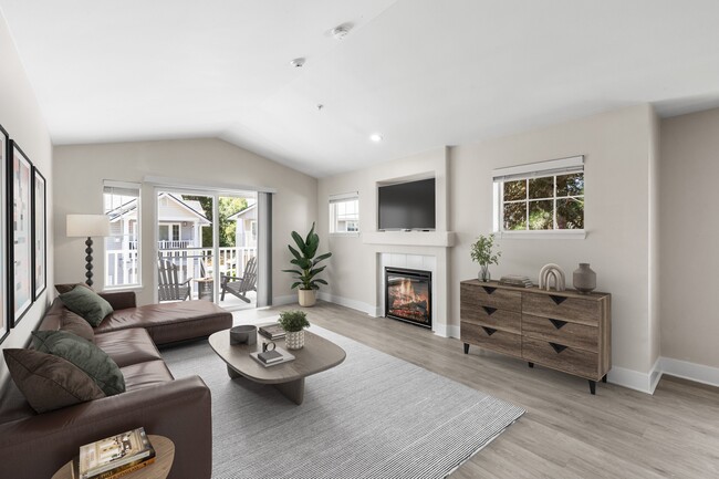 Building Photo - Bradley Park Apartments