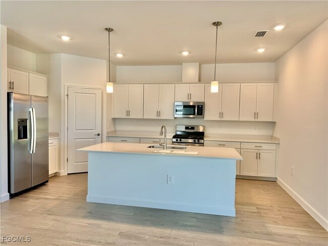 Photo - 19362 Hinkley Dr