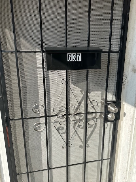 Photo - 637 W 41st St Unit 637 W. 41st Street