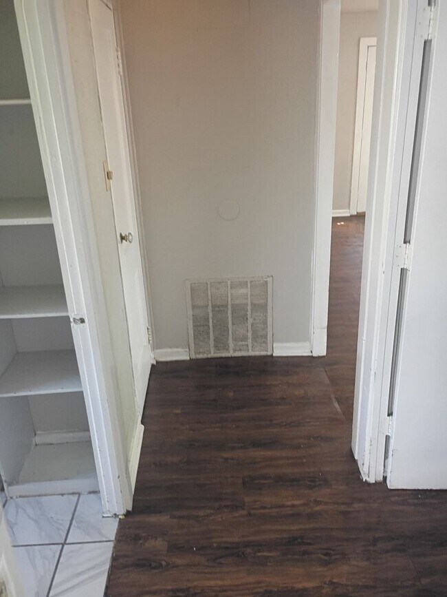 Photo - 4230 N 53rd St