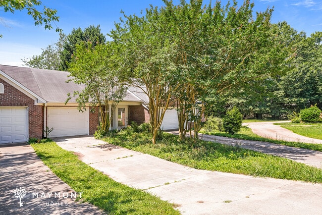 Photo - 2139 Meadowview Ct SE