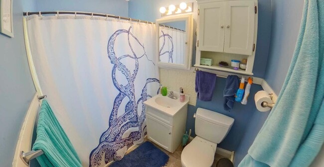 Photo - 3D Tour Available - Washer & Dryer Included + Pet-Friendly + Off-Street Parking! Available July 3rd!