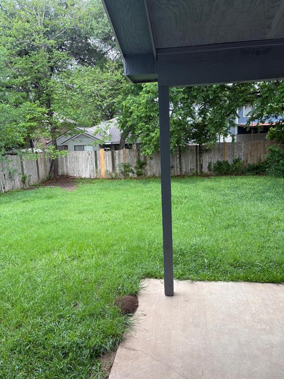 Photo - 2211 Rick Whinery Dr