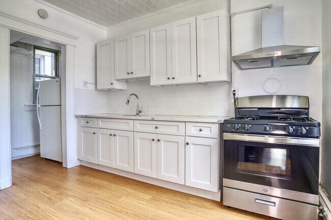 Building Photo - 64 Liberty Pl Unit 3 Rental