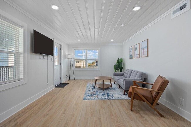 Photo - 4501 N Ocean Blvd