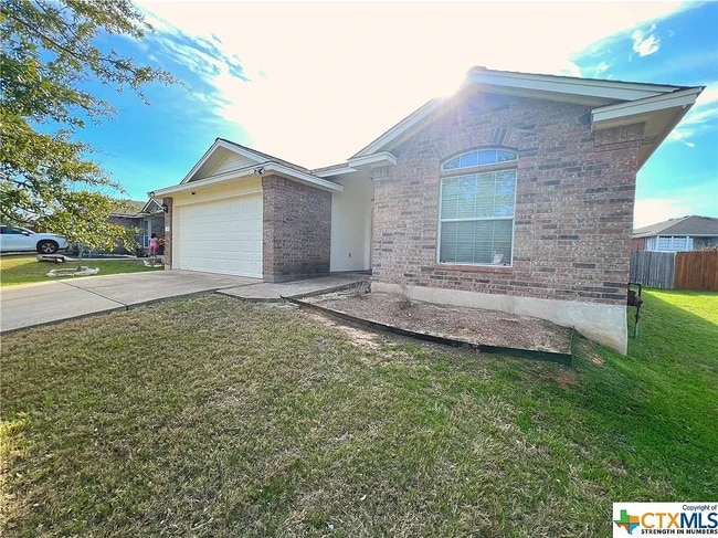 Building Photo - 1119 Burgess Dr Rental