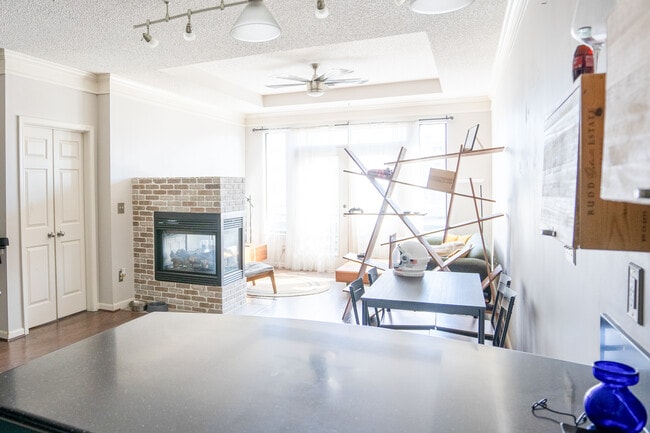 Building Photo - 401 16th St NW Unit 1463