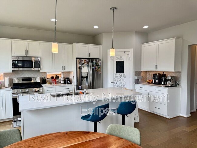 Photo - 104 151st St SW
