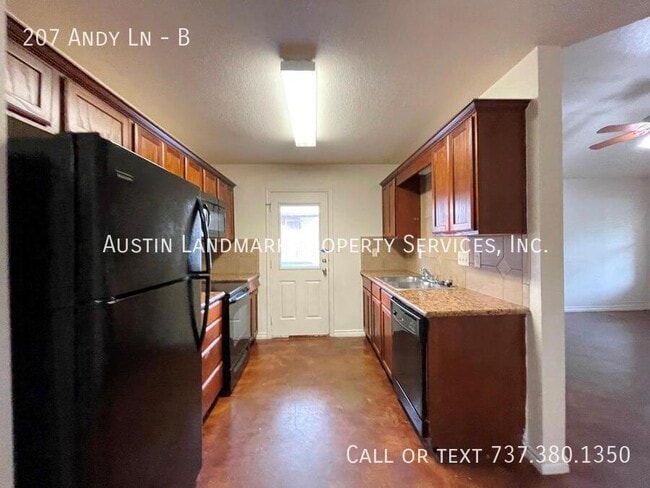 207 Andy Ln Unidad B
