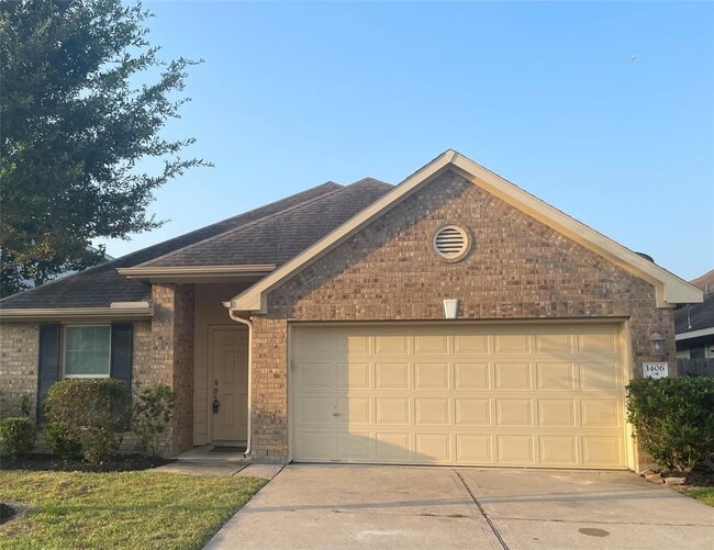 Photo - 1406 Stone Bluff Dr Casa