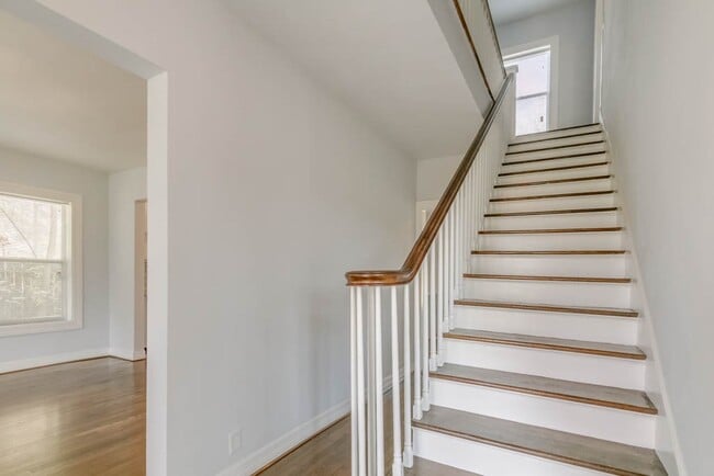 Photo - 3321 Charleston St