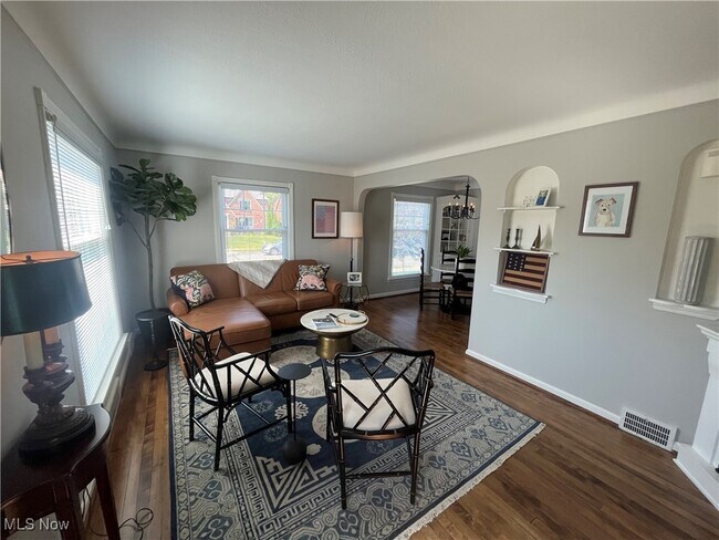 Photo - 15220 Rosemary Ave