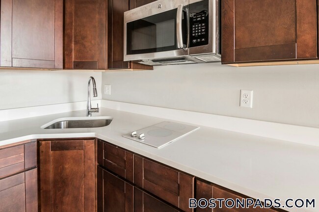 Photo - 507 Main St Apartment Unit 306