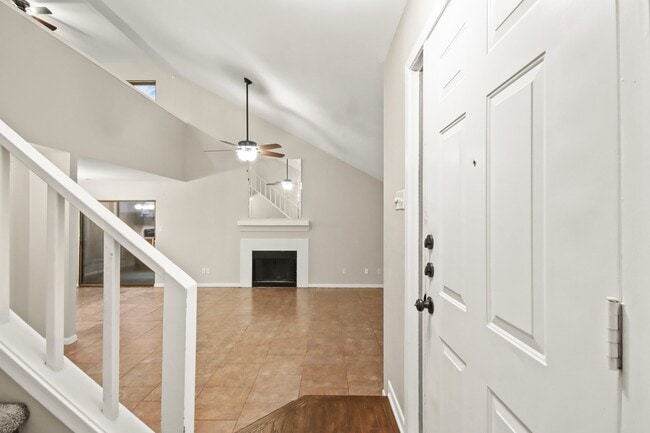 Photo - 7812 Theissetta Dr